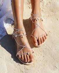 They're special enough for a wedding, but wouldn't look out of place on a beach). 24 Beach Wedding Shoes That Will Make Brides Happy Emmalinebride