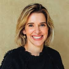 Marcela Robles's Instagram, Twitter & Facebook