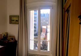 Art & fenêtres vous propose ses gammes de portails et volets covid 19 : Installation De Fenetre Pvc Blanc A Paris 16eme Bm Fermetures