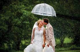 Tips For A Rainy Wedding Day Rainy Wedding Umbrella Wedding Rain On Wedding Day