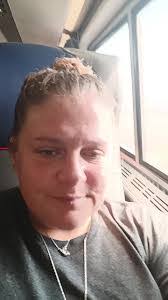 Melissa Klingensmith's Instagram, Twitter & Facebook