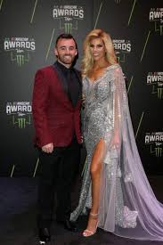 Drivers Shine On Red Carpet At The 2018 Nascar Awards Nascar Com