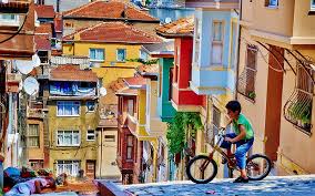 Sarı lacivertli takımla ilgili tüm detaylar, önemli gelişmeler ve daha fazlası! The Neighorbourhoods Of Fatih Fener And Balat