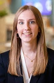 Paula Bender's Instagram, Twitter & Facebook