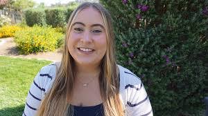 Melissa Barratt's Instagram, Twitter & Facebook