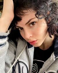 Kemp Muhl's Instagram, Twitter & Facebook