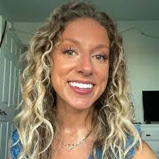 Molly Caudill's Instagram, Twitter & Facebook