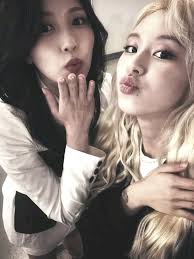 ★-𝑄ue coisa fofaaaaaa,tive que postar isso vey, eu amo tanto vc meu neném  😞🤍obgd por tudo, a mulher que quero me casar e vc!!!!!!! IAIAIAIAI AMEI  QUE VC FEZ A TREND PARA MIM AMO VCCCCCCCCCC 🤍💍 𝑺he : ...