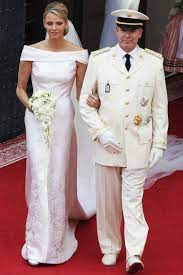 Toutefois, les femmes de monaco ont brillé par leur élégance. Pin Op Mariage