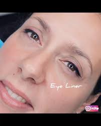 QUANTO UNO SGUARDO PUÒ CAMBIARE IN UNA SOLA ORA... TANTO DA FARLO BRILLARE  PER SEMPRE✨✨✨?, EYE LINER SUPERIORE BLACKISSIMO⚫, ANCHE QUESTO È AMORE❤️