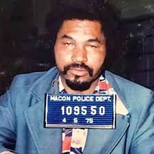 The Beauty Queen Killer and the Wanda Beach Murders