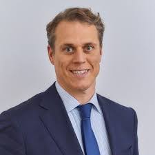 Jake Hutchinson's Instagram, Twitter & Facebook