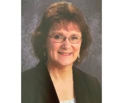 Noreen Kay's Instagram, Twitter & Facebook