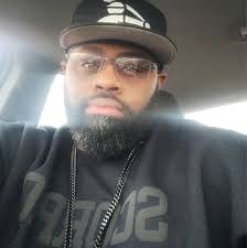 When a woman is provided for and loved correctly she blossoms the way GOD  intended her to. Stop competing with your women and put them in positions  of power. The Queen can