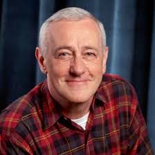John Mahoney 'Frasier' tributes: How reboot honors Martin Crane