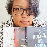 Mother Knows Best (A Margie Peterson Mystery, #2) by Karen MacInerney