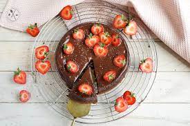 Tolle rezepte in vielen variationen und vieles mehr! Low Carb Schokoladen Kuchen Paleo Keto Lowcarb Backrezepte De