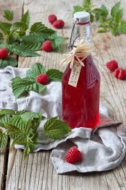 Himbeersirup Rezept Sweets And Lifestyle Rezept Himbeersirup Rezepte Himbeersirup Himbeeren