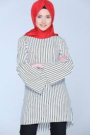 Krem Cizgili Tunik