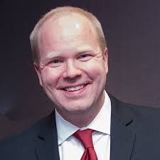 Kelley Carr's Instagram, Twitter & Facebook