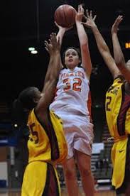 Ventura College women's basketball team falls in semifinals