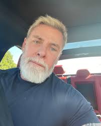 Troy Penn (@hairbytroypenn) • Instagram photos and videos