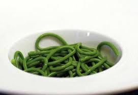 Spaghetti Au Pesto D 39 Epinard Cuisine Moleculaire Cuisine Moleculaire Cuisine Pesto D Epinard