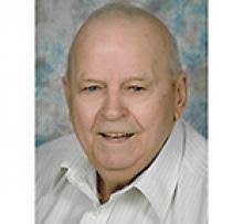 Robert Mollard's Instagram, Twitter & Facebook