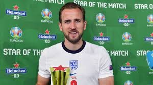 Harry edward kane mbe (born 28 july 1993) is an english professional footballer who plays as a striker for premier league club tottenham hotspur and captains the england national team.regarded as one of the best strikers in the world, kane is known for his prolific goalscoring record and ability to link play. Premier Manchester City Happy To Wait On Kane