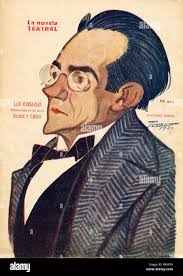 Teatral hi-res stock photography and images