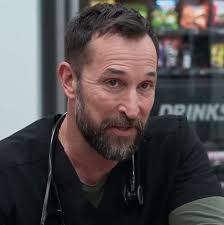 An ER Doctor Reacts to Dr. Robby's Sitdown With Dr. Whitaker in 'The Pitt' Season 2 Episode 9