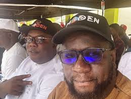 A major exodus movement occurred within the People's Democratic Party (PDP)  across Esan North-East Local Government Area. Key players and prominent  members of the party officially defected to the All Progressives Congress (