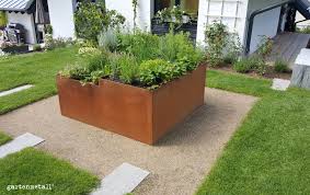 Terresta Sonderpflanztrog Hochbeet Aus Cortenstahl Vorgarten Ideen Hochbeet Garten Landschaftsbau