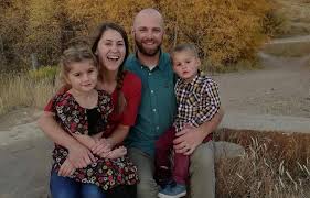 Fans of the show remember that he had a broken engagement before. Young Father Who Survived Horrifying Fall Into Glacier Speaks From Hospital Bed East Idaho News