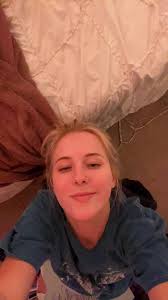 Linds 🥵🤑 (@lindsay.bear)