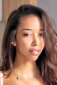 Lia Lin's Instagram, Twitter & Facebook