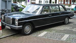 Mercedes Benz W115 Limusina Voiture