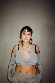 In Conversation With Mixtress • UKF