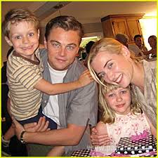 Тоби магуайр и леонардо ди каприо. Leonardo Dikaprio Stal Nyanej Dlya Dochki Tobi Maguajra