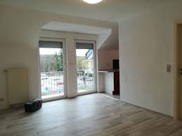 Sind sie beruflich im saarland, oder suchen momentan aus privaten gründen eine räumliche veränderung, hier werden sie sich wohl fühlen. 1 Zimmer Wohnung Zu Vermieten Hauptstrasse 96 66773 Saarland Schwalbach Saarlouis Kreis Mapio Net