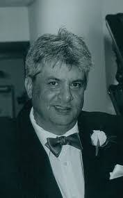 Robert Duverger's Instagram, Twitter & Facebook