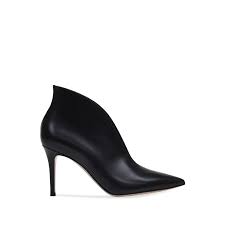 I hope you enjoy your t. Vania Gianvito Rossi