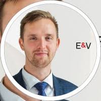 100+ "Troján" profiles