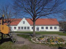 Das haus in der pappelallee 15 im prenzlauer berg versteht sich als kooperationshaus für gruppen und künstler aus sämtlichen sparten der darstellenden kunst. Kindergarten St Johannes Stadt Neumarkt