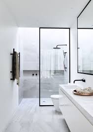 Learn more about the pros and cons of a doorless shower. Looking For Advice I M Renovating My Master Bathroom And I M Debating Getting An Open Doorless Shower Like This One If You Ve Had Experience With One I D Love To Know What You Thought