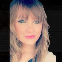 Amy Gibney's Instagram, Twitter & Facebook