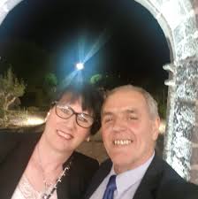 Stamattina, dopo una pioggia torrenziale, ho preso la barca prestissimo e  deciso di fare colazione così, ho voluto veramente strafare, per  dinciBacco😉 Buongiorno a tutti voi cari Amici… anche oggi mi raccomando,