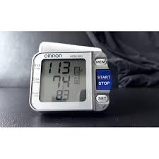 Aside from its accuracy features, it also provides. Omron Hem650 Wrist Blood Pressure Monitor With Aps Health Nutrition Health Monitors Weighing Scales On Carousell