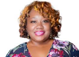 Pamela Spears's Instagram, Twitter & Facebook