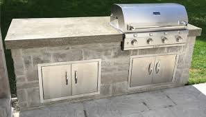 With our indoor and outdoor kitchen collections, you'll be sure to find your dream products with our brands. Saber Stainless Steel 4 Burner Built In Gas Grill Weiss Johnson Fireplaces